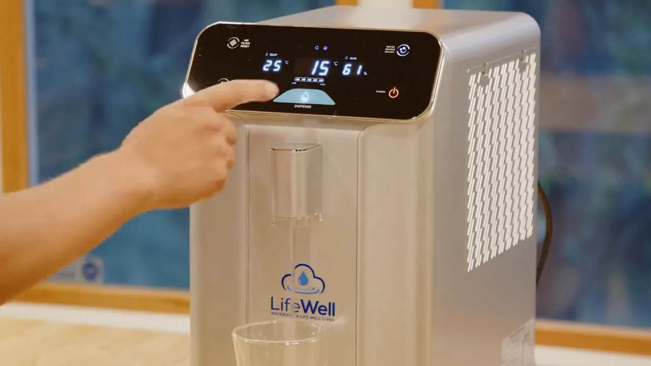 Unboxing the LifeWell S20 atmospheric water generator